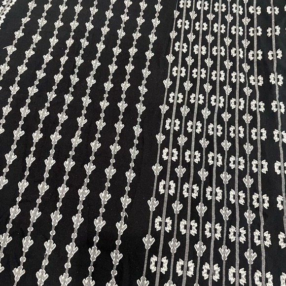 [S]Lou & Grey Black and White Embroidered Boho Tunic Blouse - Picture 2 of 9